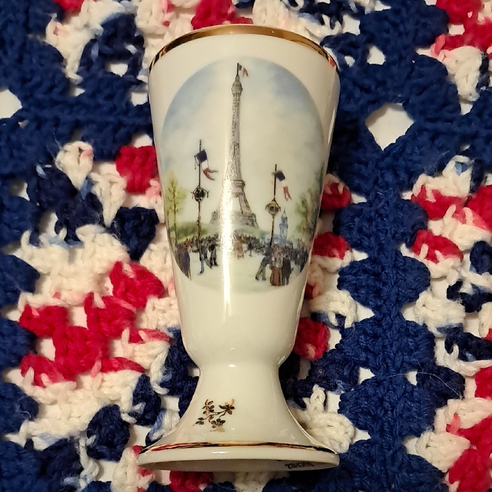 limoges duchez jean beraud Eiffel tower scene ceramic cup